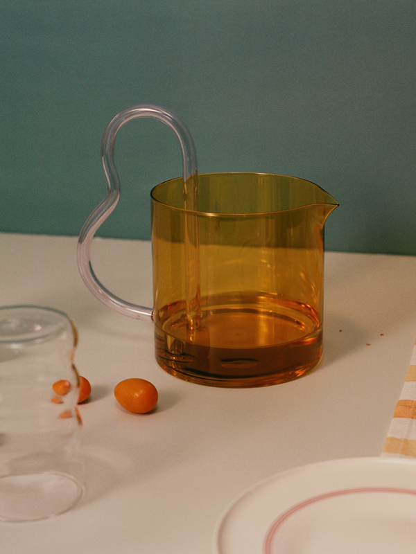 Bean Pitcher