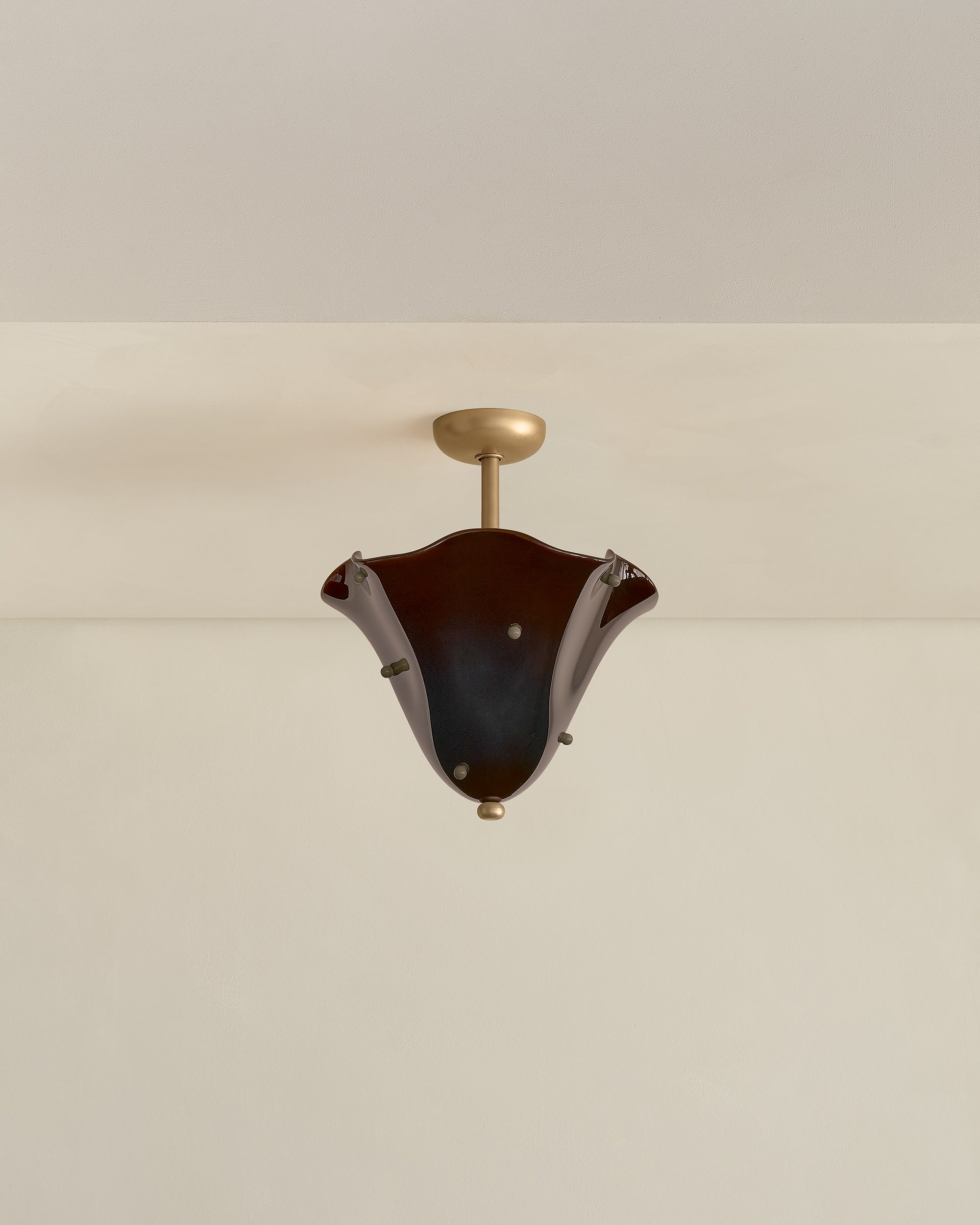 Fazzo Surface Mount