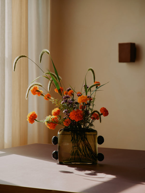 La Pierre Vase