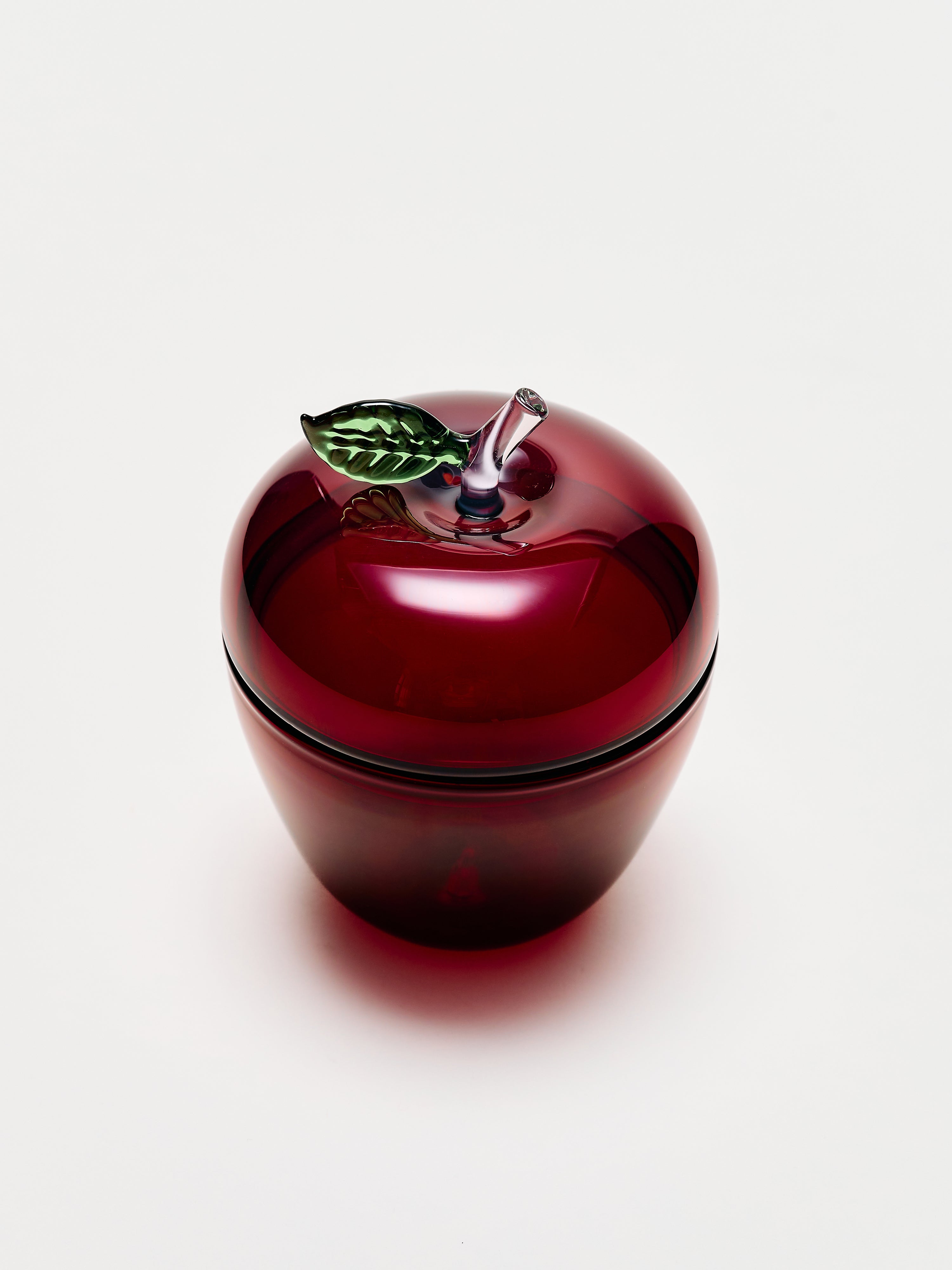 La Pomme - Red