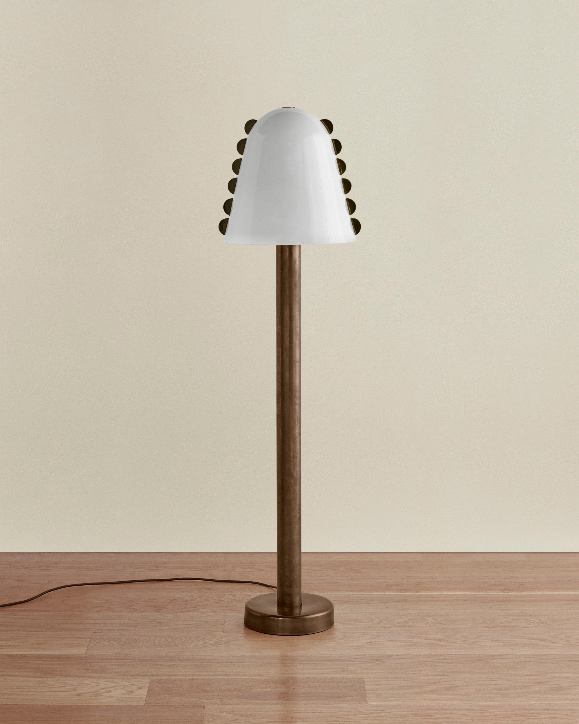 Calla Floor Lamp