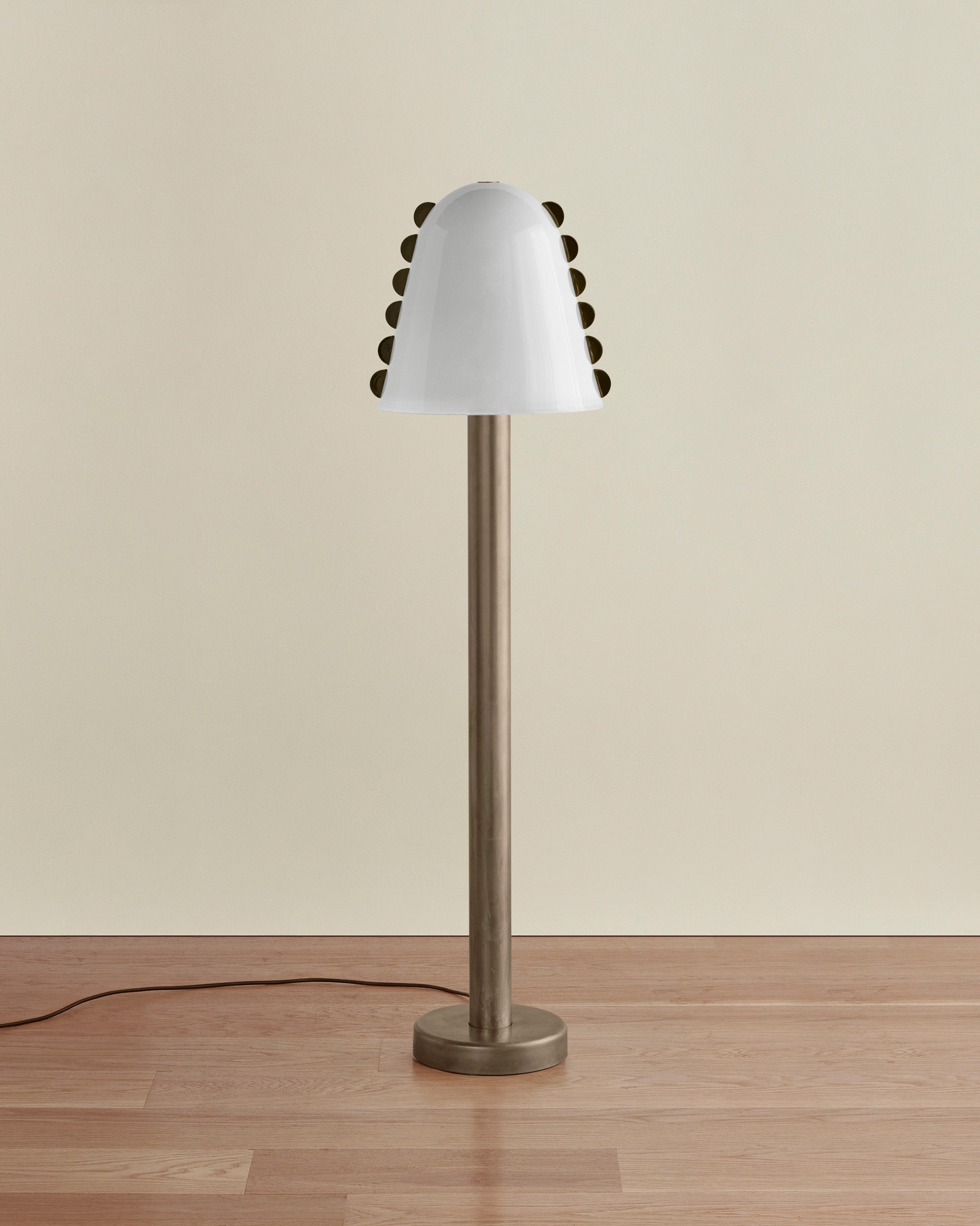 Calla Floor Lamp