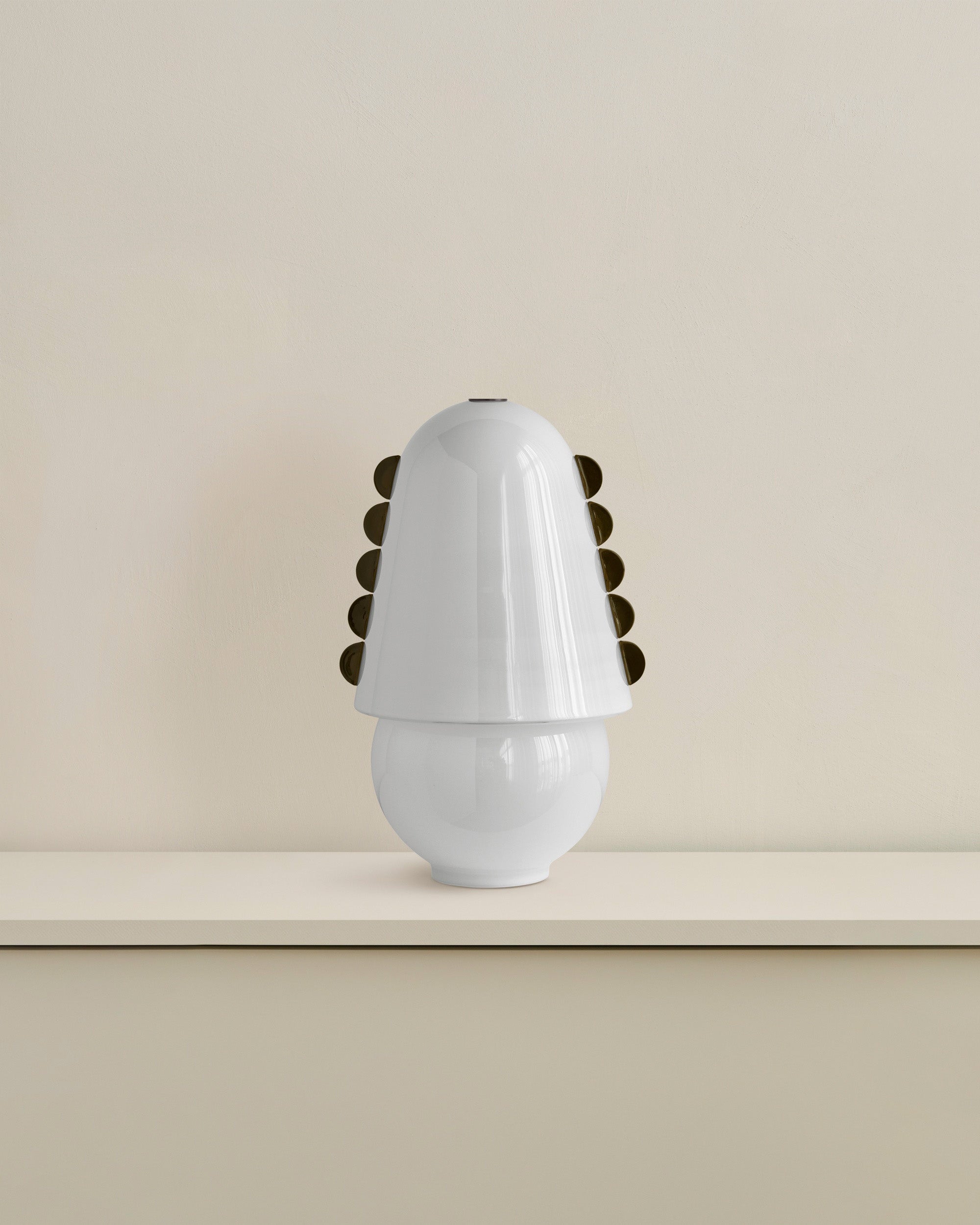 Calla Table Lamp, Medium