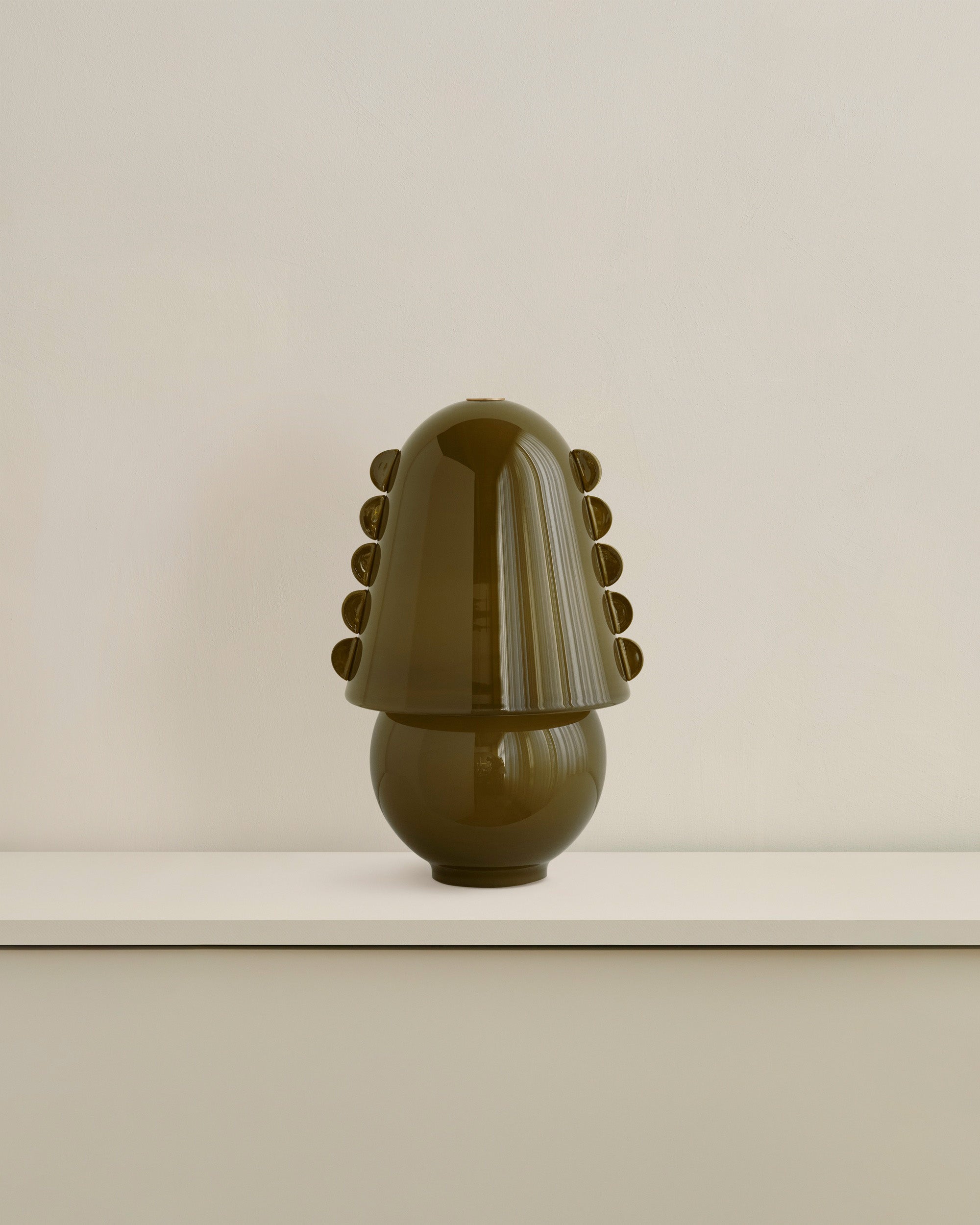 Calla Table Lamp, Medium
