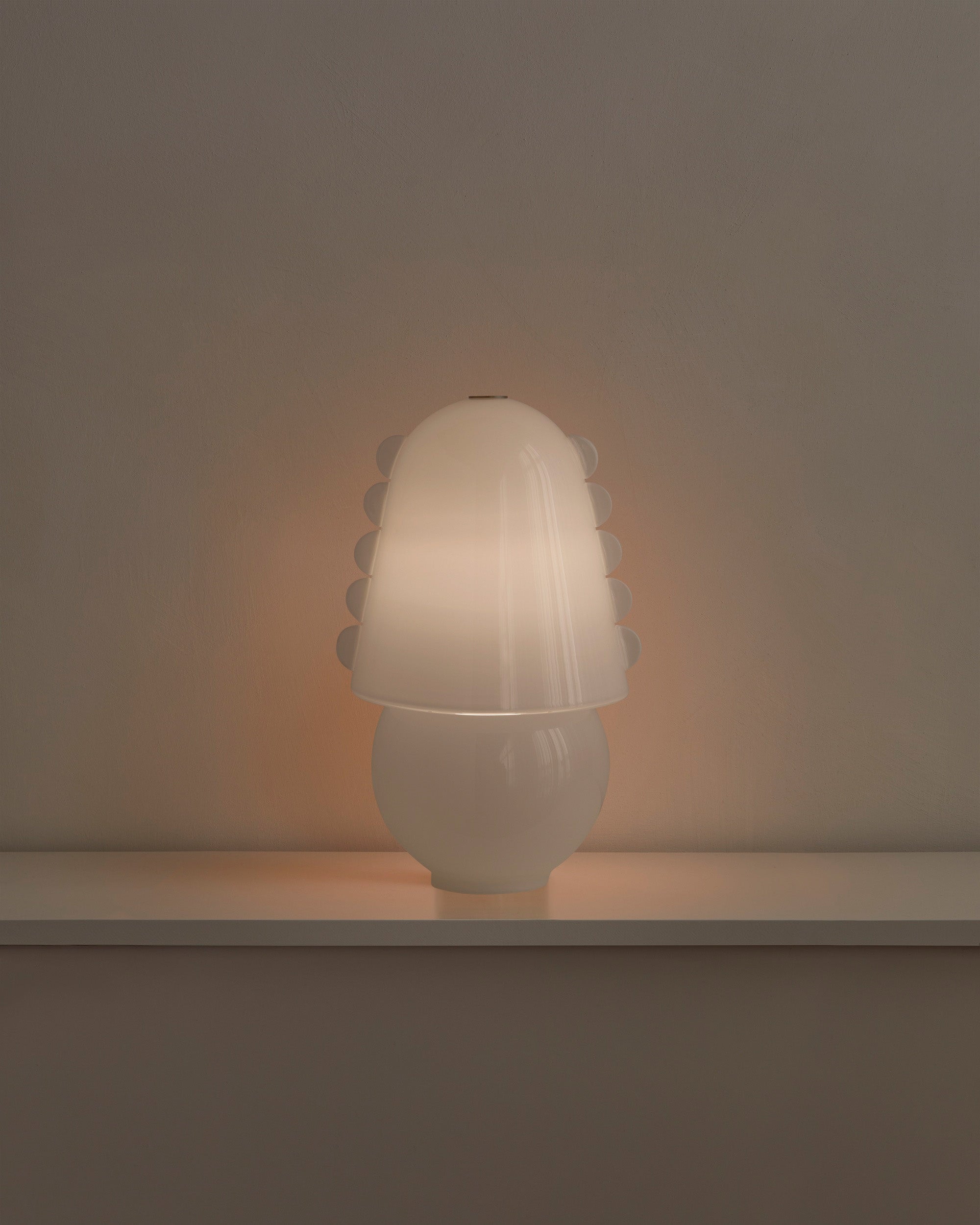 Calla Table Lamp, Medium