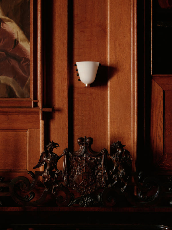 Gemma Sconce, Medium
