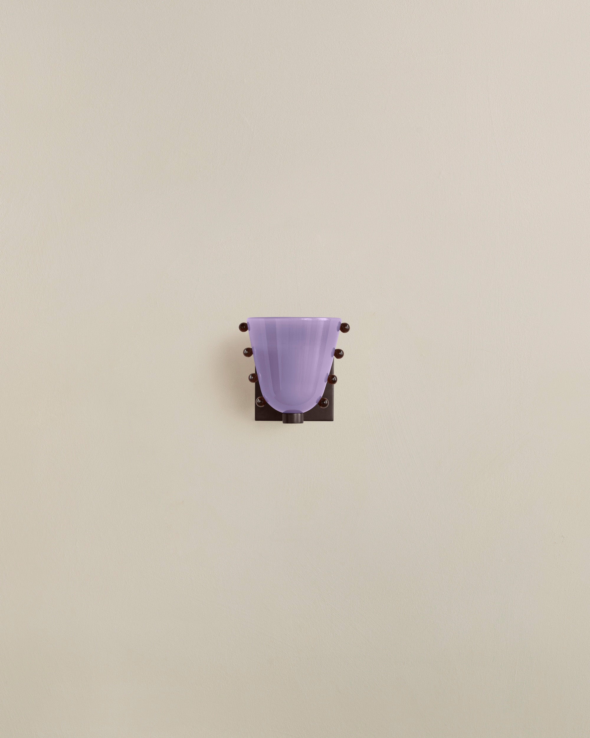 Gemma Sconce, Medium