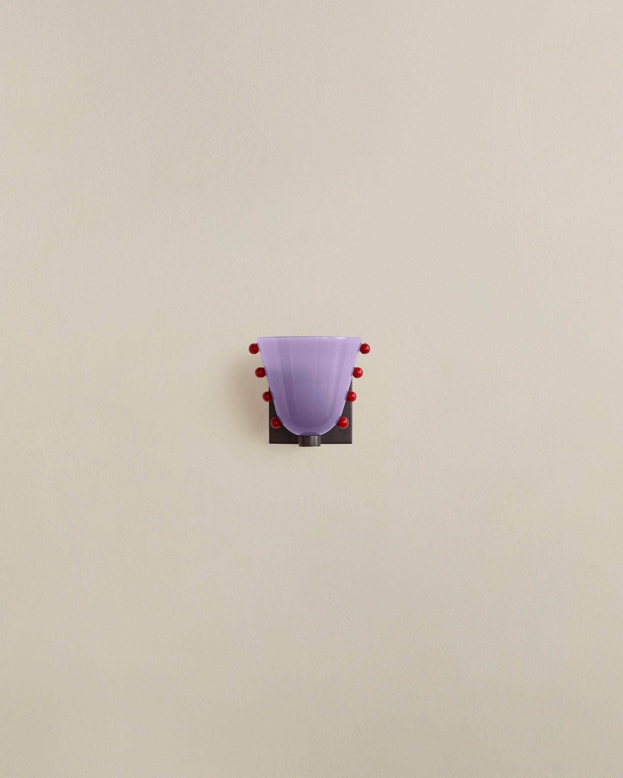 Gemma Sconce, Medium