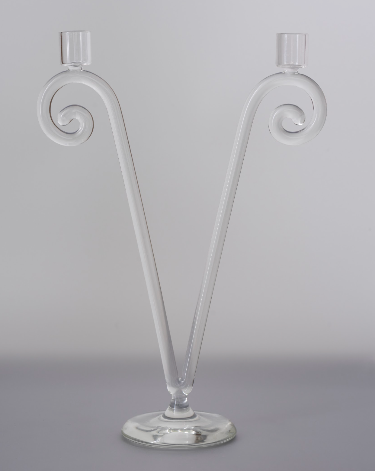 EXPLORE ALL NEW ARRIVALS ➔