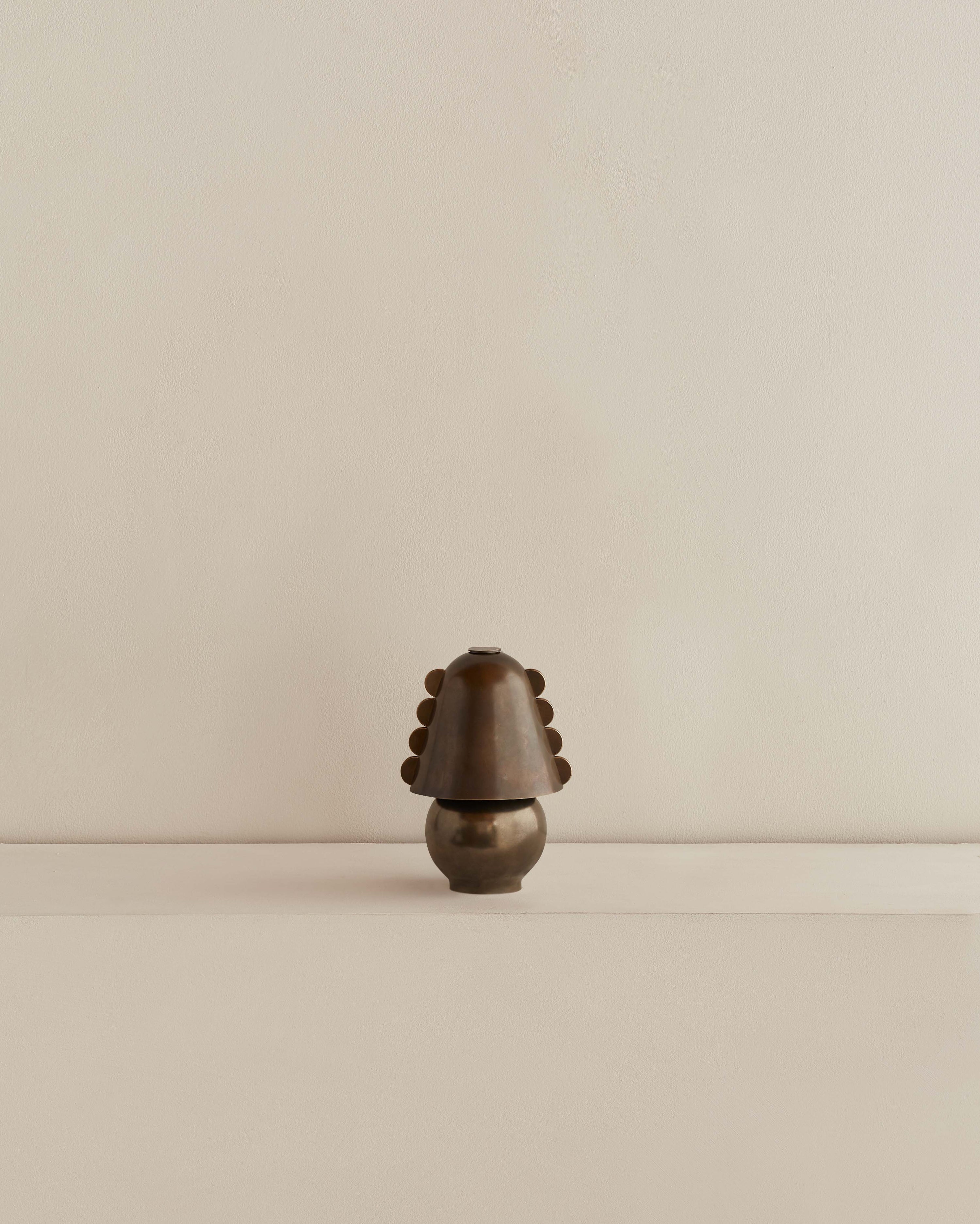 Brass Calla Table Lamp, Small