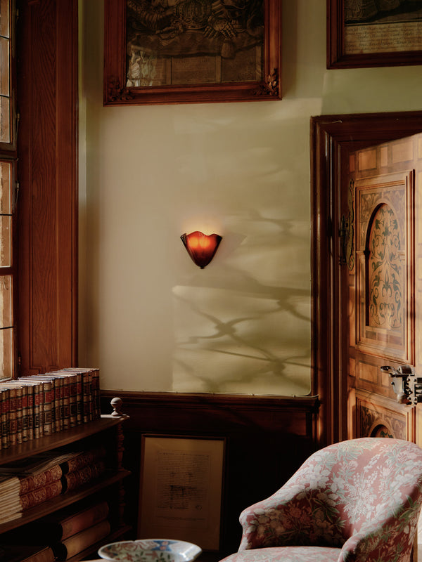 Vera Sconce